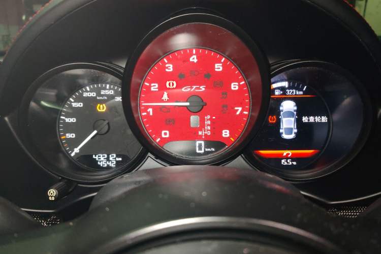 Used Porsche 718 2018 Cayman GTS 2.5T
