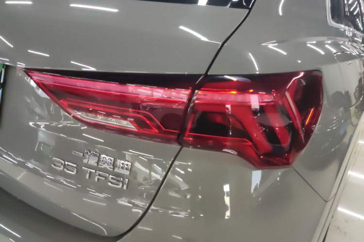 Used Audi Q3 2024 35 TFSI Ambition Dynamic Edition
