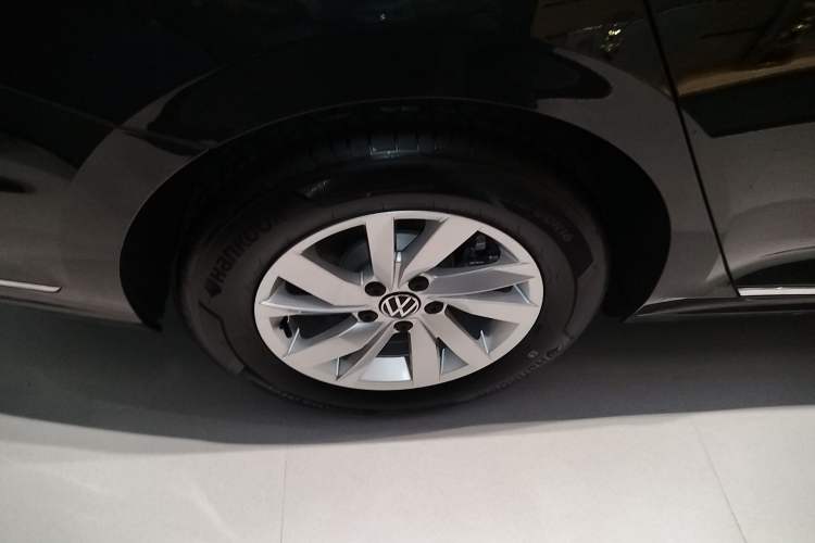 Used Volkswagen Passat New Energy 2025 430 PHEV Hybrid Business Edition Exterior 8