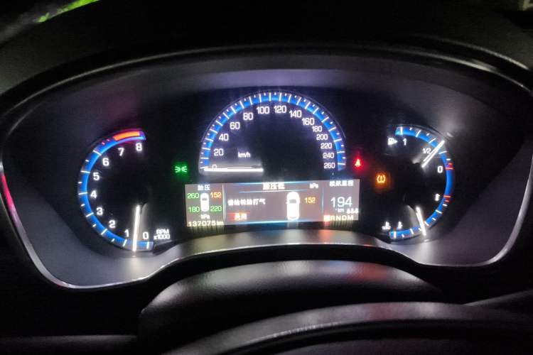 Used Cadillac SRX 2015 3.0L Luxury Model
