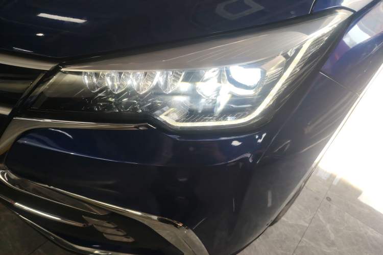 Used Changan CS85 COUPE 2019 2.0T Automatic Luxury Edition China VI Standard
