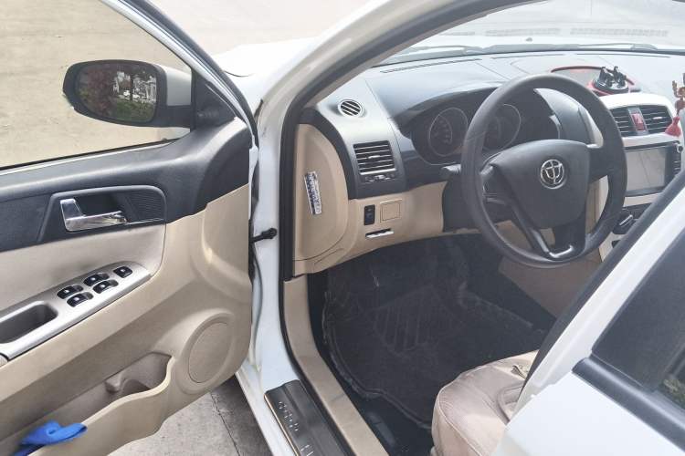 Used Brilliance H330 2013 1.5L Manual Comfort Model