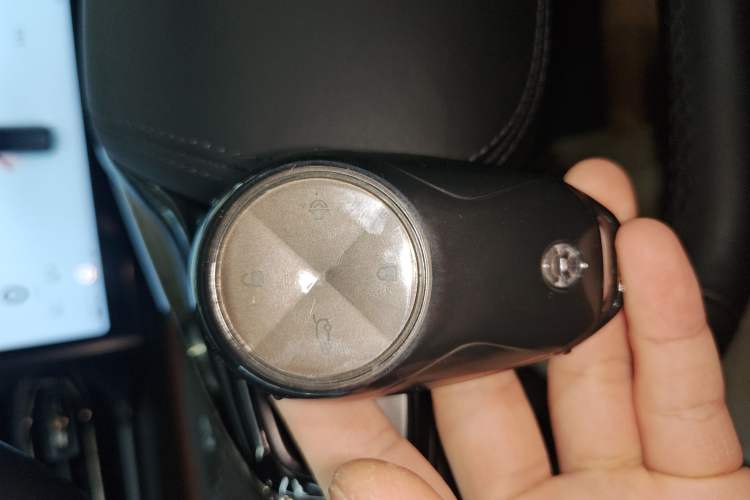 Used Nio ES8 2020 415 km Range 6-Seater Version
