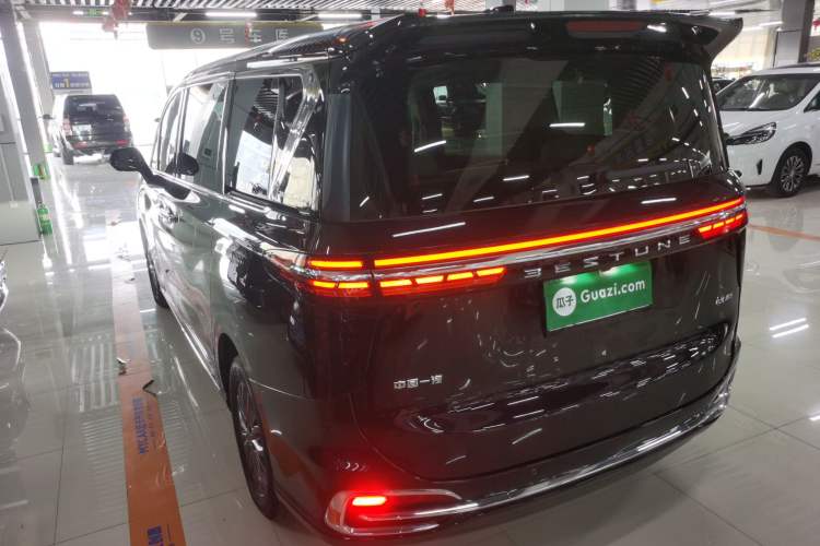 Used Bestune M9 2023 2.0T Ultimate Edition