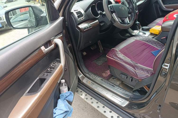 Used Kia Sorento 2012 2.4L Gasoline Supreme Edition