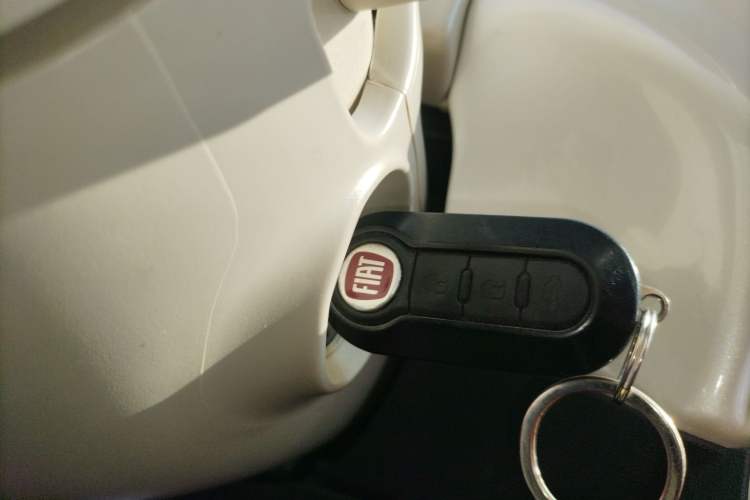 Used Fiat 500 2011 1.4L Deluxe Edition
