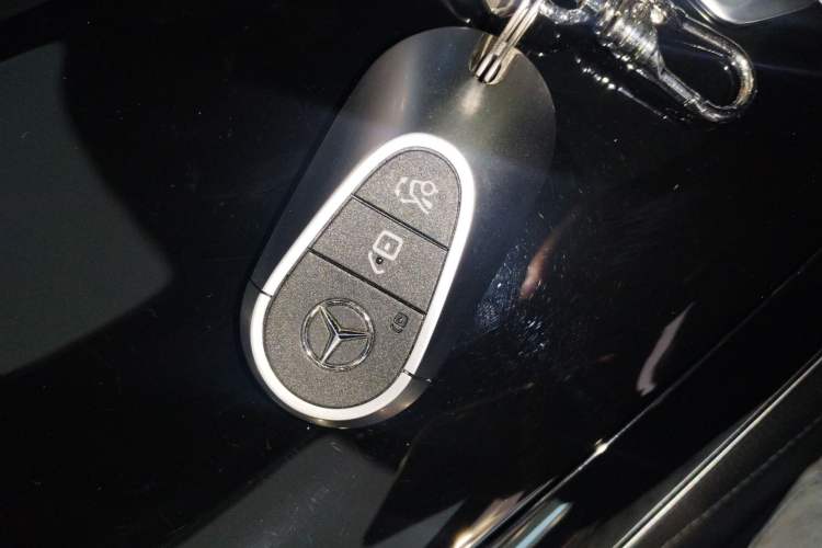 Used Mercedes-Benz C-Class 2024 Facelift C 260 L