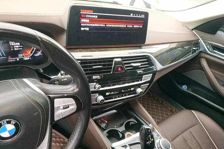 Used BMW 5 Series 2022 Restyled 525Li Luxury Package

