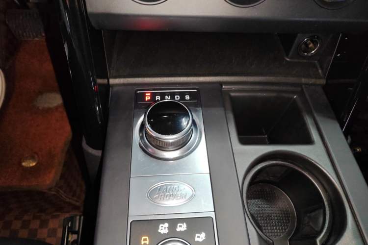 Used Land Rover Discovery 2020 3.0 SC V6 SE