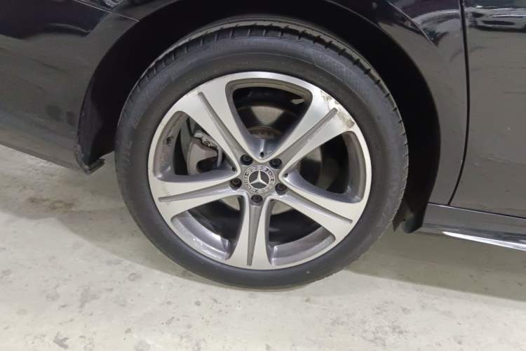 Used Mercedes-Benz E-Class 2016 E 200 L Sport Edition