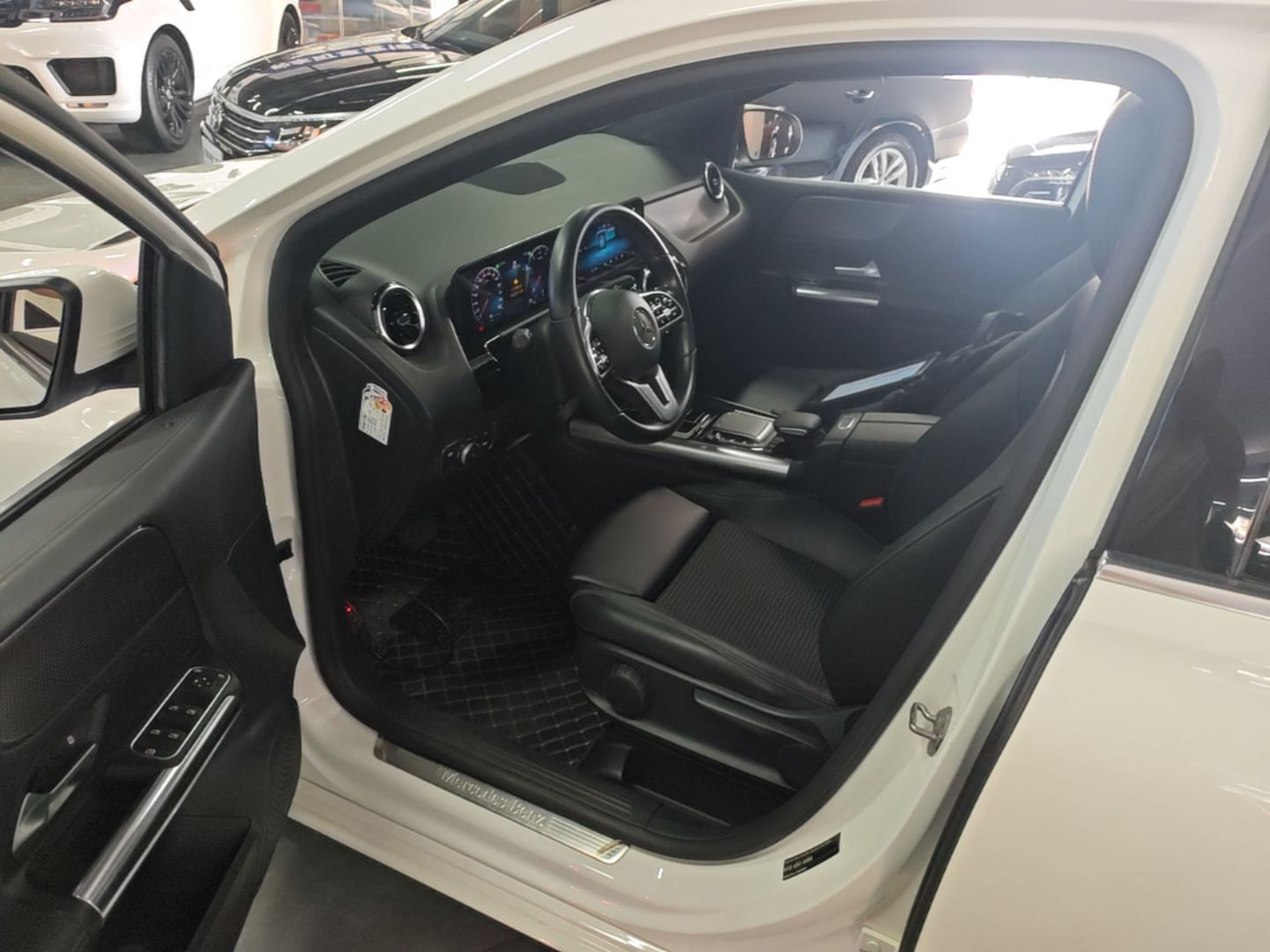 Vordere Reihe im Auto