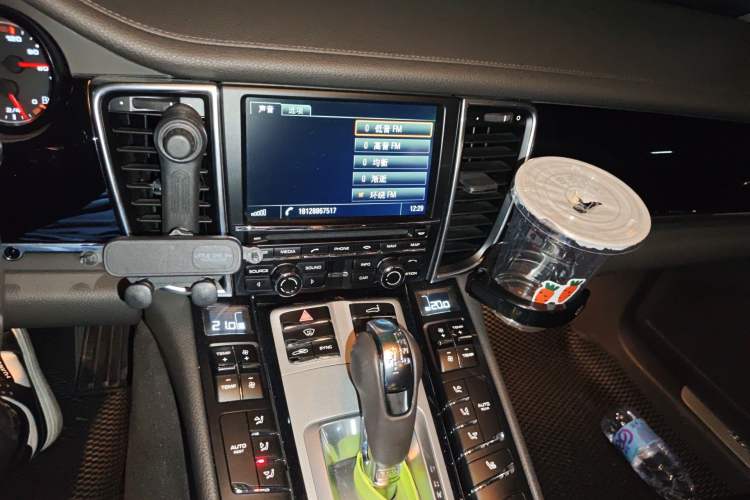 Used Porsche Panamera 2014 Panamera 3.0T Audio And AC Panel