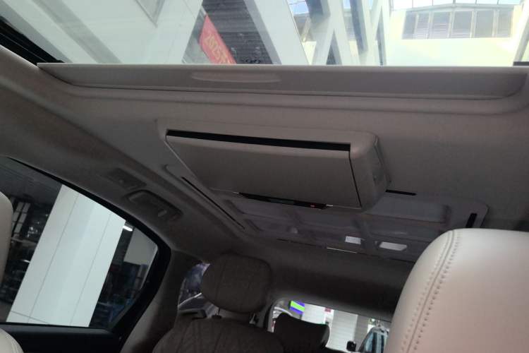 Used Buick GL8 2021 ES Landtrek 653T Comfort Edition