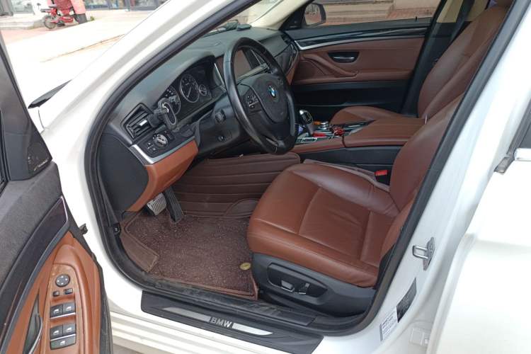 Used BMW 5 Series 2014 520Li Elegant Model