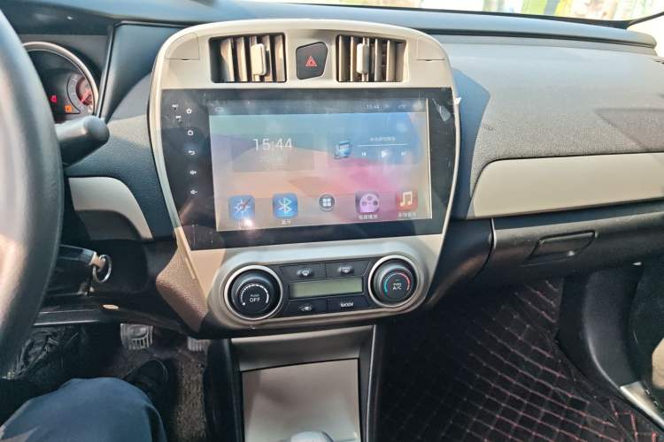 Used Nissan Sylphy 2012 Classic 1.6XE Manual Comfort Edition Audio And AC Panel