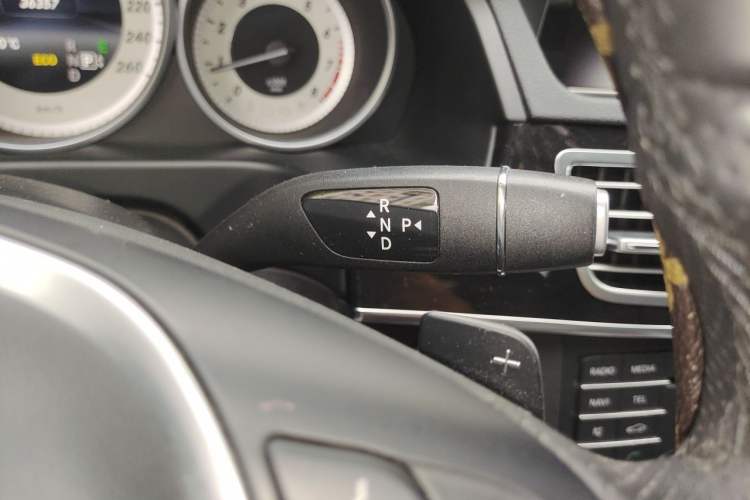 Used Mercedes-Benz E-Class 2015 Facelift E 200 L Sport Edition
