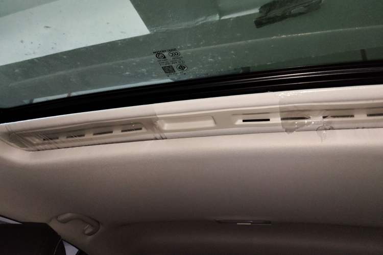 Used Roewe i5 2021 Revised Version 1.5L CVT Diamond Edition