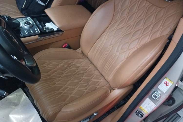 Used Tank 500 New Energy 2023 Hi4-T
