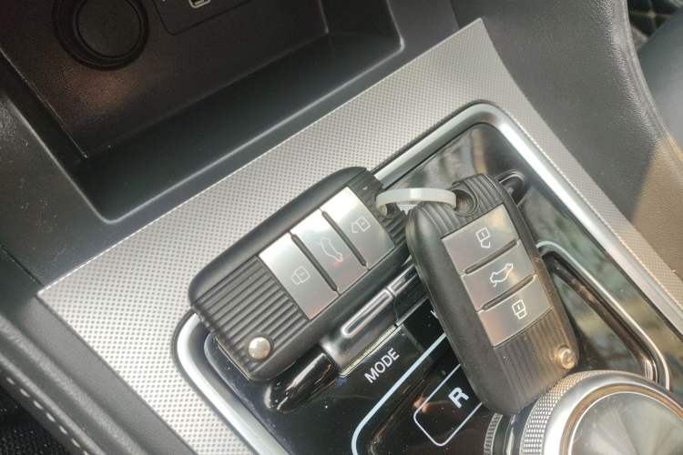 Used MG 6 New Energy 2018 45T E-DRIVE Intelligent Drive Hybrid PILOT Super Internet Edition Interior 1