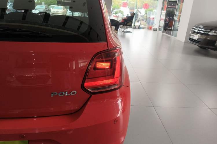 Used Volkswagen Polo 2016 1.4L Automatic Trendy Model Exterior 3