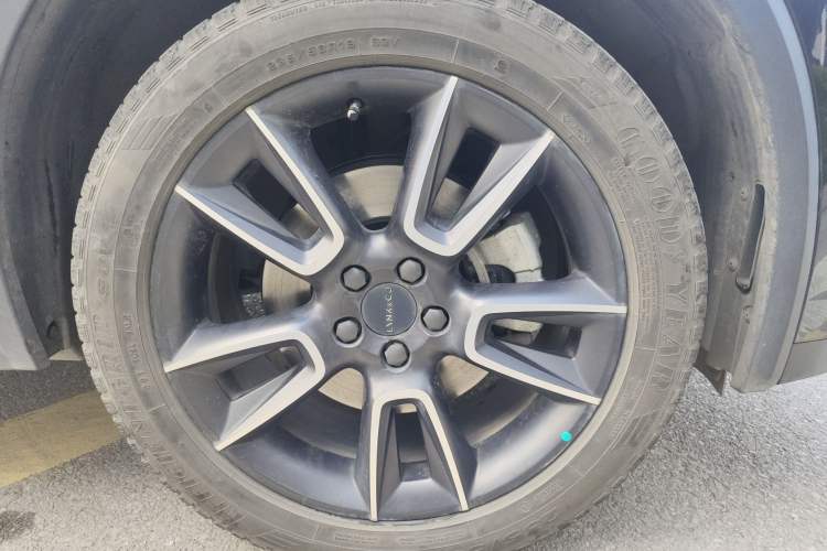 Used Lynk & Co 01 2021 2.0TD Two-Wheel-Drive Pro Trim
