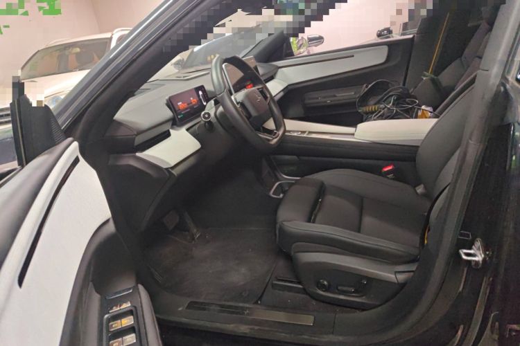 Used Polestar 4  Left Front Seat