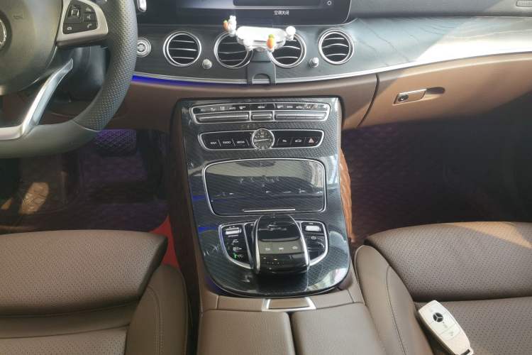 Used Mercedes-Benz E-Class 2017 E 200 L Sport 4MATIC