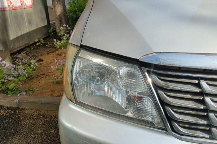Used Jinbei Grace  Right Front Headlight