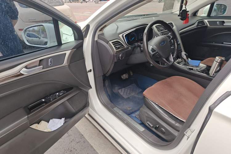 Used Ford Mondeo 2013 2.0L GTDi 200 Luxury Model