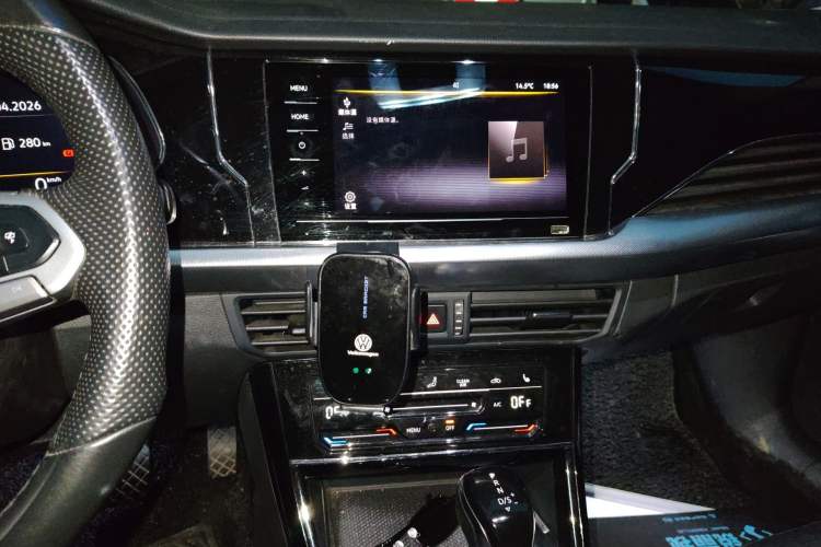 Used Volkswagen Passat 2022 330TSI Elite Edition Audio And AC Panel