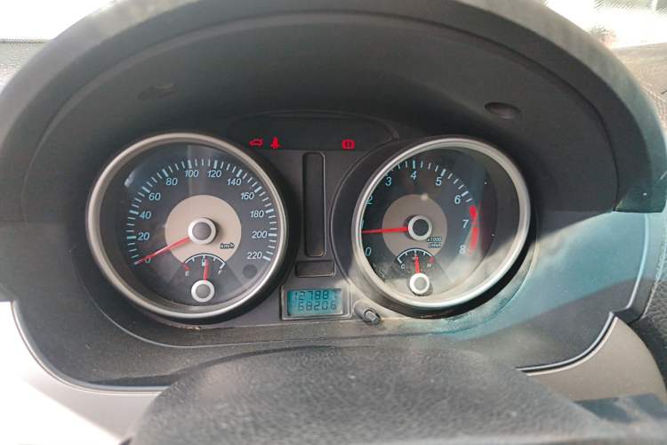 Used Buick Excelle 2011 1.6 LX-MT
