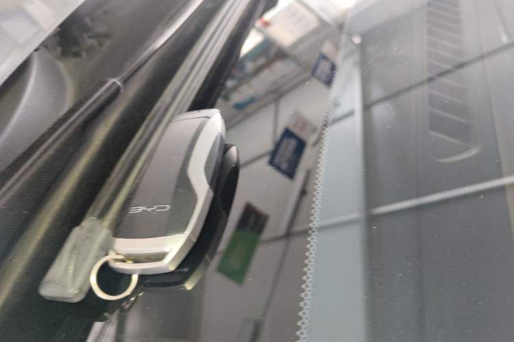 Used BYD Han 2020 EV Long-Range Luxury Model Interior 1