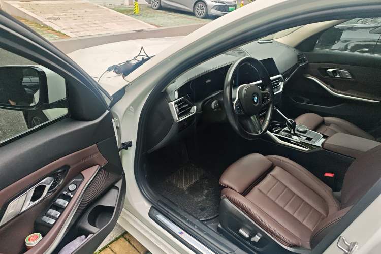 Used BMW 3 Series 2021 320Li M Sport Package Driver Seat