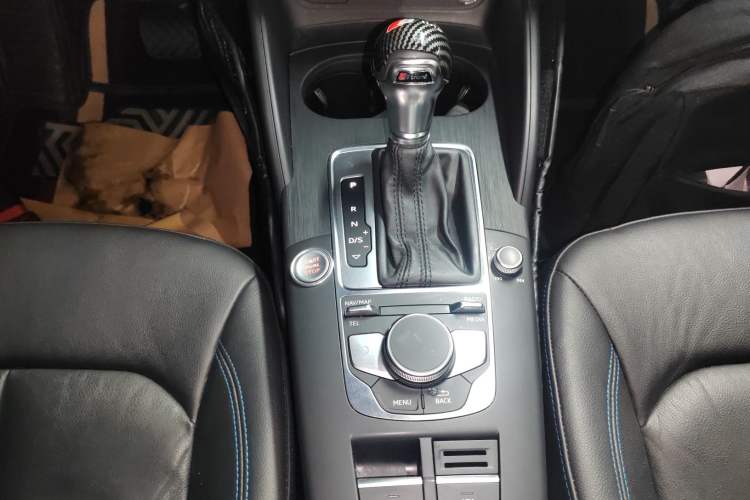 Used Audi A3 2020 Limousine 35 TFSI Fashion Edition China VI Emission Standard