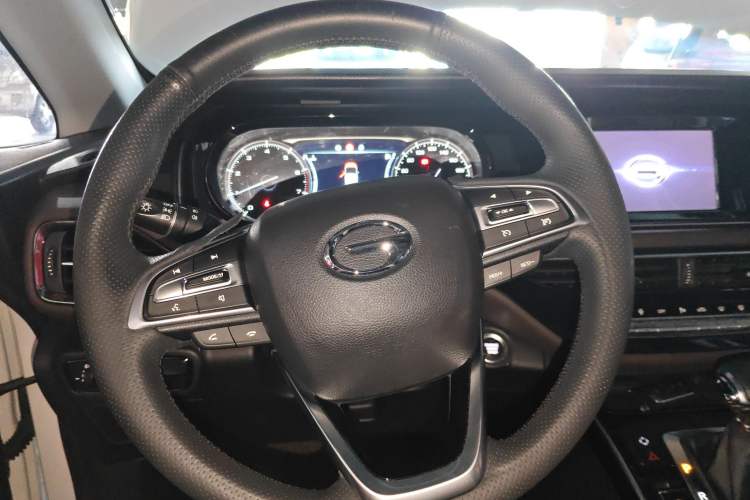 Used GAC Trumpchi M6 2019 270T Automatic Luxury Edition (6-seater) - China V Standard