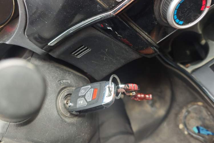 Used Honda Gienia 2017 1.5L CVT Comfort Version Vehicle Key