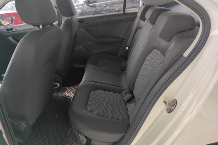Used Volkswagen Santana 2021 1.5L Automatic Fashion Edition Left Rear Seat