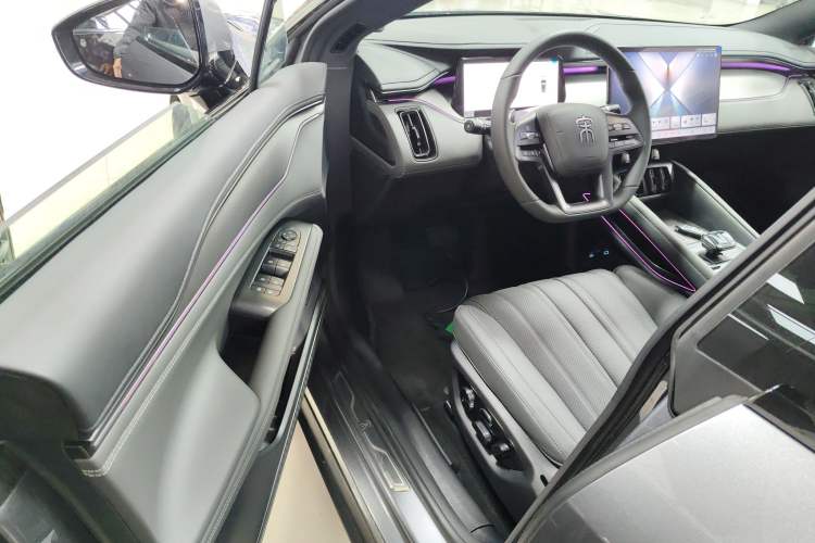 Used BYD Song L EV 2025 Intelligent Driving Version 662 km LiDAR Excellence Edition Driver Seat