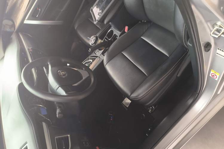 Used Toyota Corolla 2017 Revised Version 1.6L S-CVT GL Left Front Seat