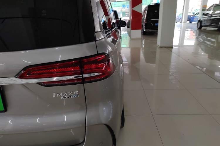 Used Roewe iMAX8 2023 400TGI Comfort Edition