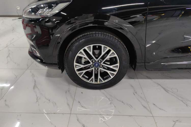 Used Ford Escape 2020 EcoBoost 245 Two-Wheel Drive Smart & Enjoyment Model