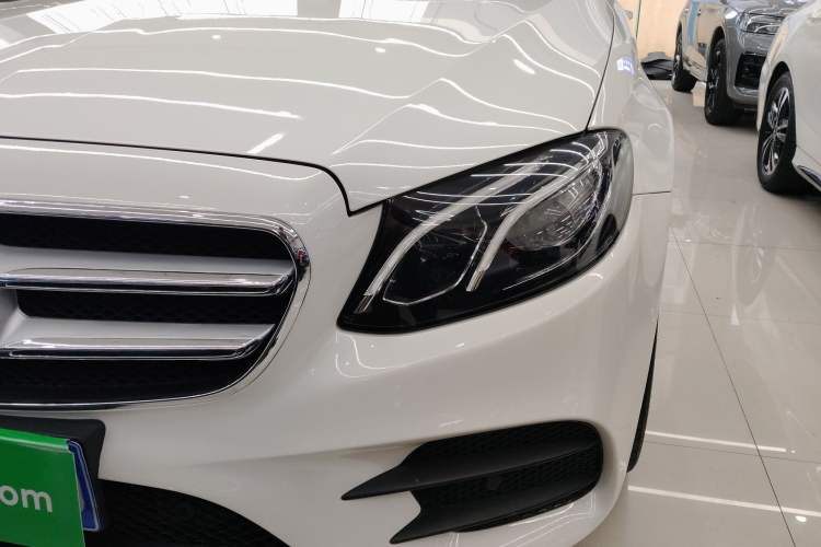 Used Mercedes-Benz E-Class 2018 Facelift E 200 L Sport 4MATIC