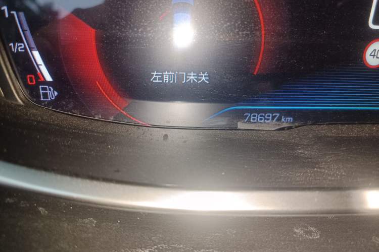 Used Peugeot 5008 2017 380THP 7-Seater Luxury Edition
