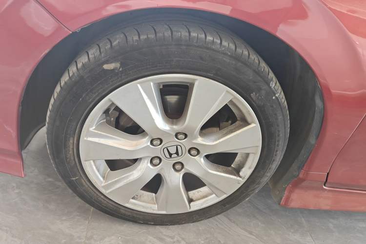 Used Honda Jade 2016 1.8L Automatic Comfort Version 5 Seats
