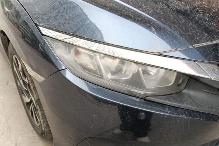 Used Honda Civic 2016 220TURBO CVT Luxury Edition
