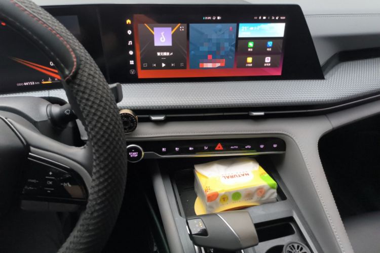 Used Changan CS75 PLUS 2022 2nd Generation 1.5T Automatic Prestige Version
