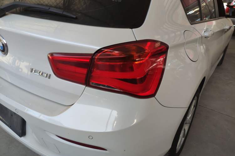 Used BMW 1 Series (Import) 2016 118i Urban Design Package
