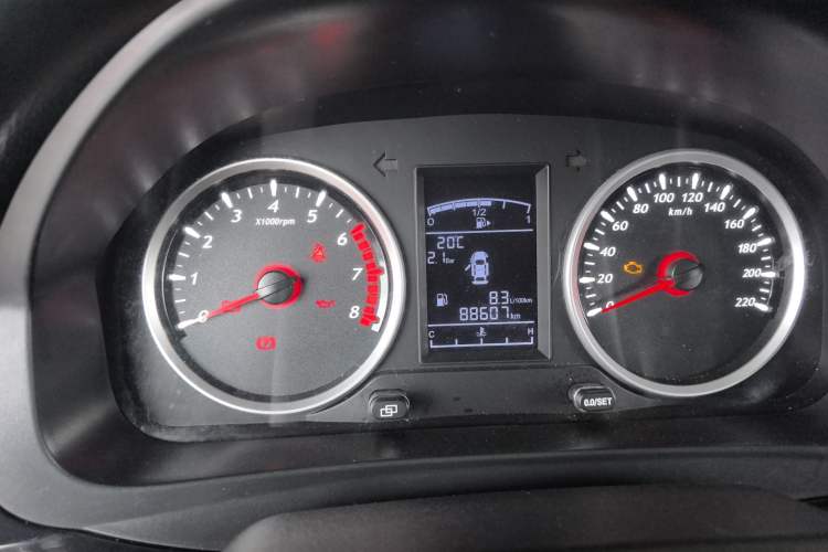 Used FORTHING T5 2021 1.6L Manual Comfort Model
