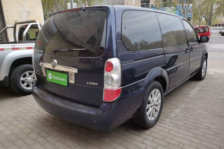 Used Buick GL8 2014 2.4L Classic Edition Rear Right 45 Deg