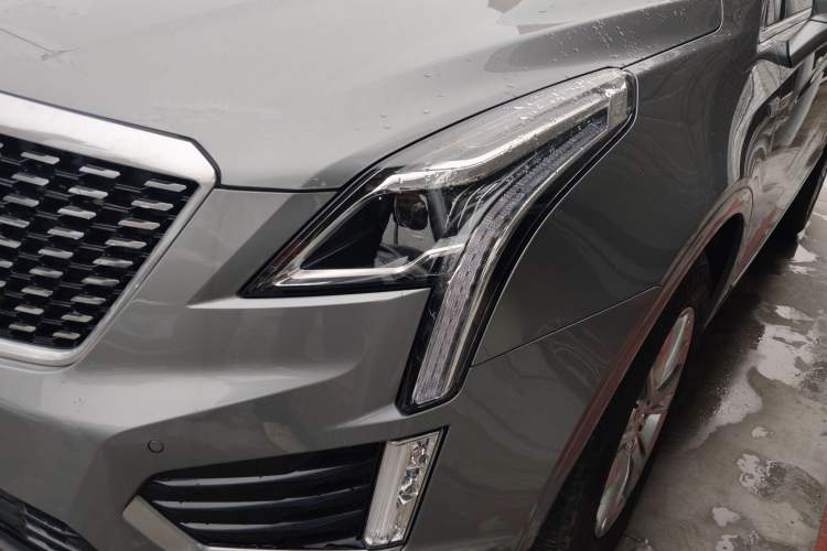 Used Cadillac XT5 2023 2.0T Two-Wheel-Drive Fashion Edition
